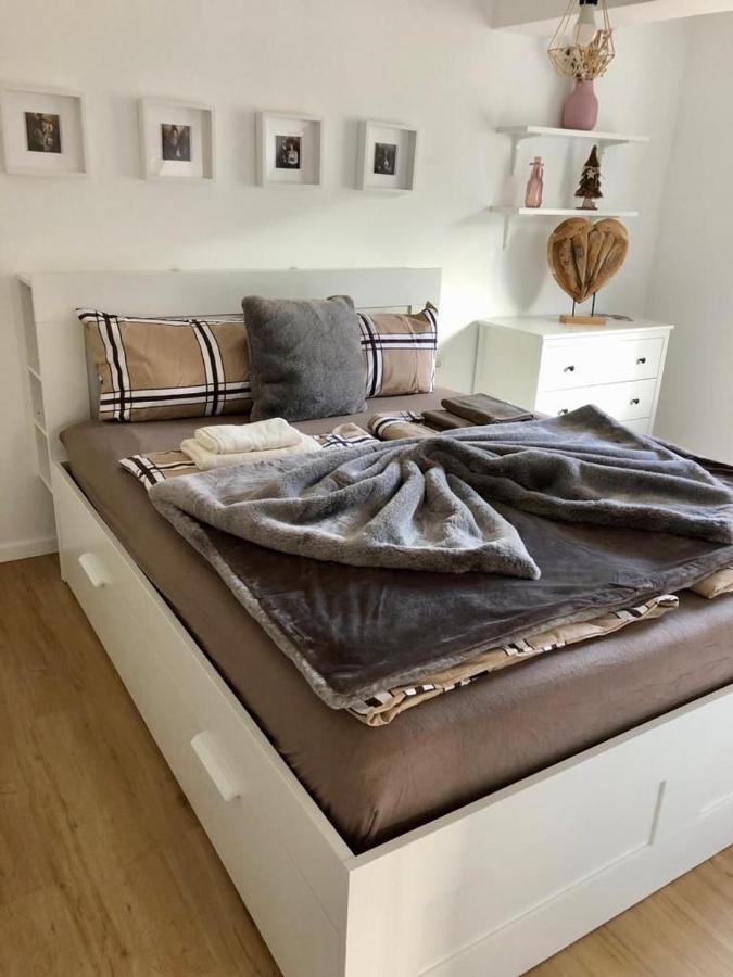 Apartamento Schwarzwald Maedl Bad Wildbad Exterior foto